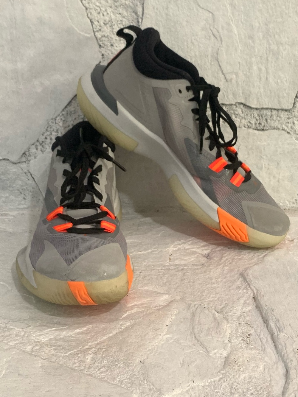 Air Jordan Zion 1 Light Smoke Grey Total Orange Size 10.